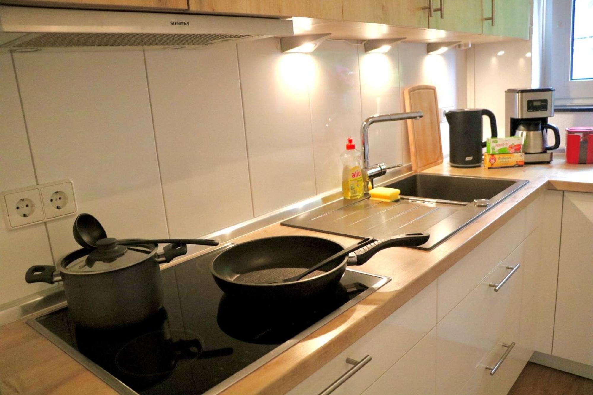 Exklusive Ferienwohnung2 Meppen, Balkon, Kueche, Waschmaschine Appartement Meppen